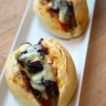 Image of easy cheesetak sandwiches topped with smoked applewood cheddar