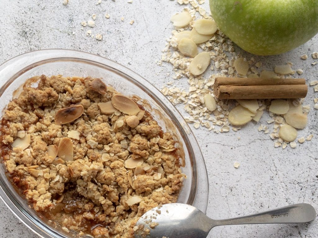 Gluten free apple and cinnamon crumble