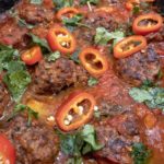 Beef koftes in spicy tomato sauce